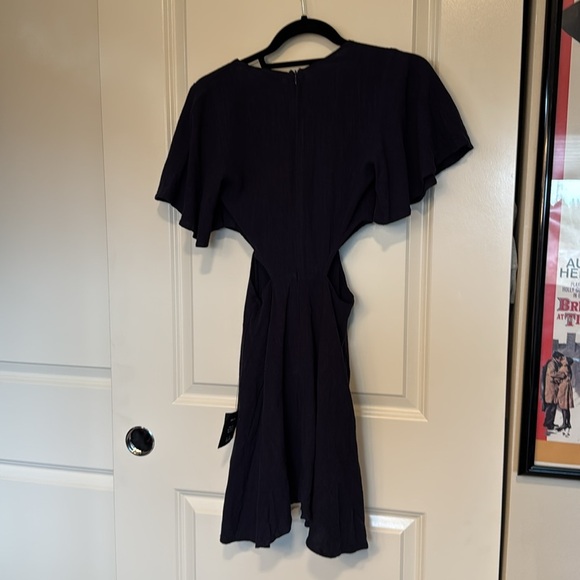Lulu’s Perfect Day for Love Navy Cutout Tie-Front Mini Dress Size X-Smal… - Picture 9 of 9
